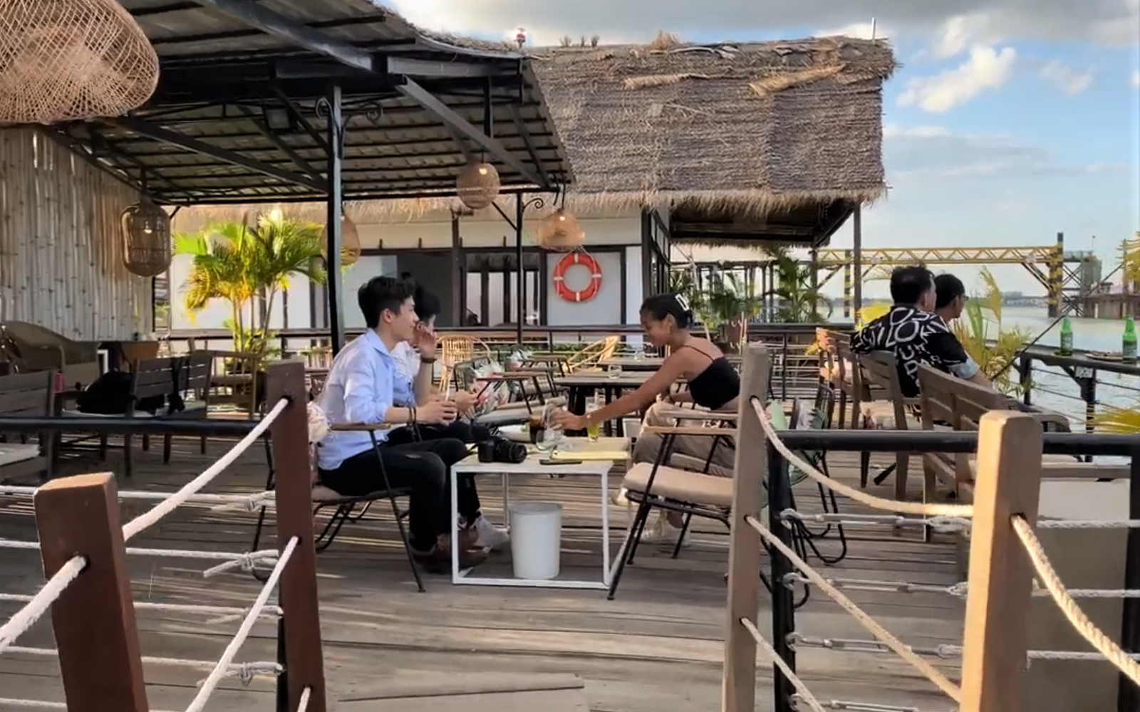 Aquation&#x20;floatation2