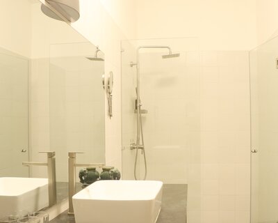 Pavilion&#x20;Sunpool&#x20;R30&#x20;20211007&#x20;13