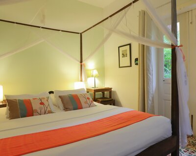 Pavilion&#x20;Old&#x20;House&#x20;R2&#x20;Double&#x20;20211007&#x20;5