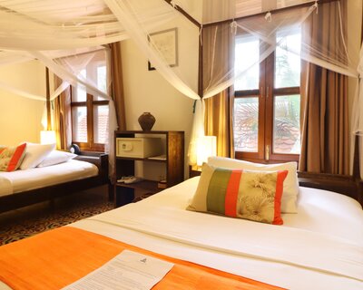 Pavilion&#x20;Old&#x20;House&#x20;R10&#x20;Twin&#x20;20211007&#x20;2