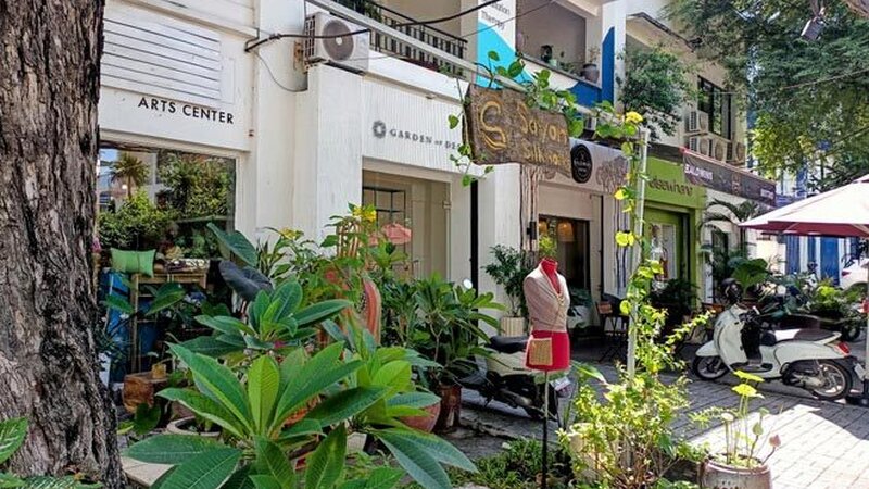 Street 240 move to cambodia