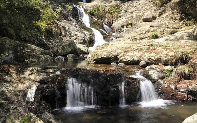 Waterfall on Saracen Bay visit kohrong