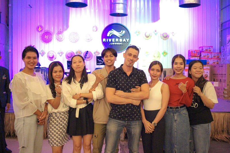 Pnh team party042024