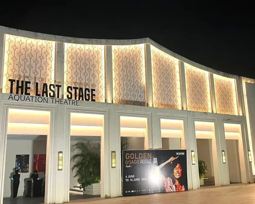 Aquation theatre