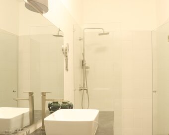 Pavilion Sunpool R30 20211007 13