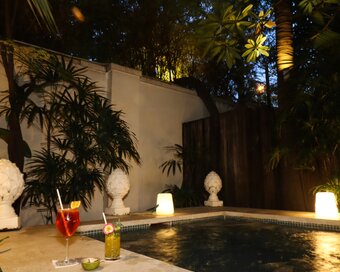 Pavilion Jacuzzi Bungalow Jul2921 IMG 5562