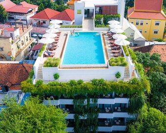 Penhhouse general 12 2024